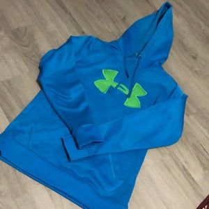 Under Armor sweatshirt